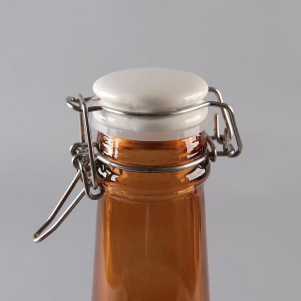 Бутылка стеклянная «GJA. Атами», 3,4 л, с фарфоровой крышкой с бугельным замком, цвет коричневый